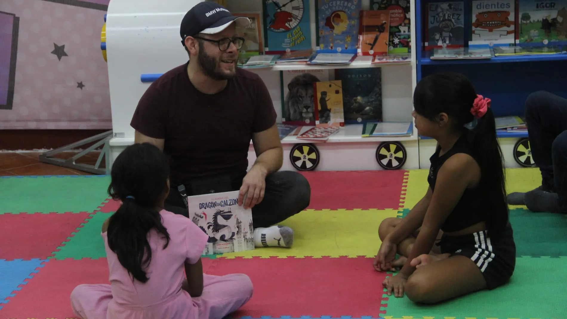 Todas las niñas y niños, a los talleres de la Feria del Libro; te damos las opciones